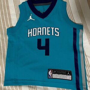 Charlotte Hornets Basketball Jersey